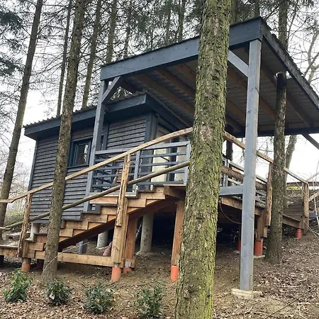 Waldhuette Fuchsbau * 퓌르슈텐펠트