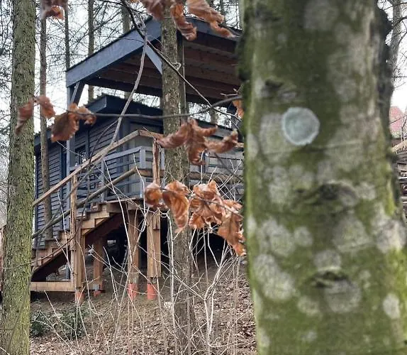 Waldhuette Fuchsbau * Fuerstenfeld